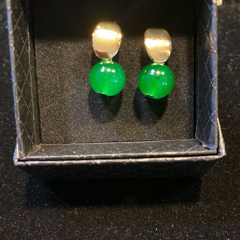 Stylish Gold and Green Drop Earrings